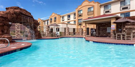 Moab Hotel | Holiday Inn Express & Suites Moab