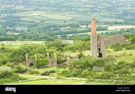 Disused tin mine in Cornwall Stock Photo - Alamy