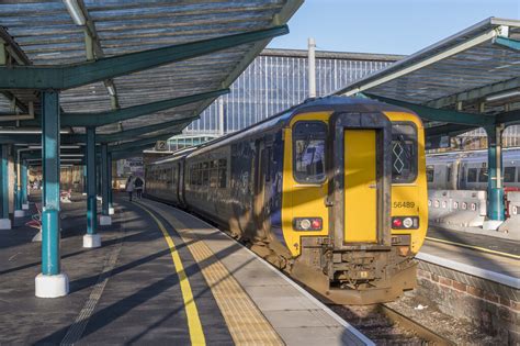 Class 156 156489 At Carlisle Class 156 156489 Stands At Ca Flickr