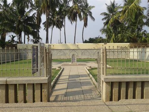 Srirangapatna Fort Mandya, History, Timings & Photos