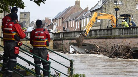 Video Inondations Des Centaines De Britanniques Vacu S