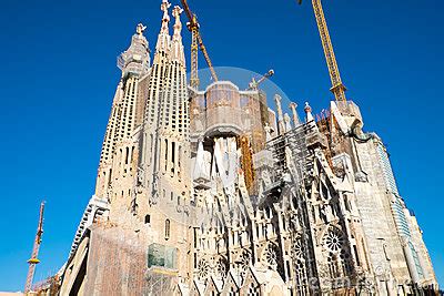 The Sagrada Familia Construction Editorial Image | CartoonDealer.com ...