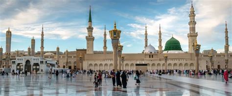 Mosques In Medina For A Divine Connection With God