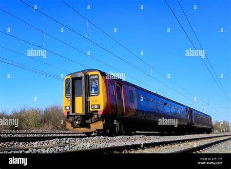 Class 158 East Midlands Regional Train Hi Res Stock Photography And