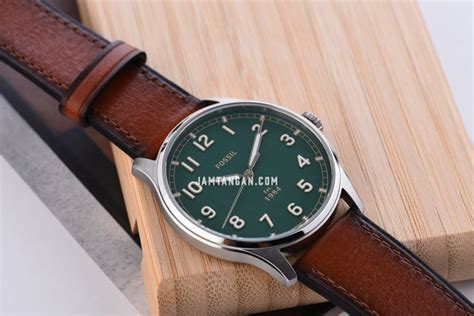 Fossil Dayliner Fs Men Green Dial Brown Leather Strap Jamtangan