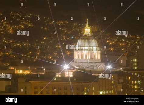 San Francisco City Hall dome illuminated at night Stock Photo - Alamy