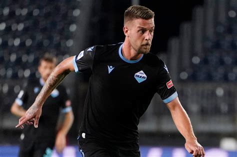 Milinkovic Dice No Al Rinnovo Di Un Anno La Situazione