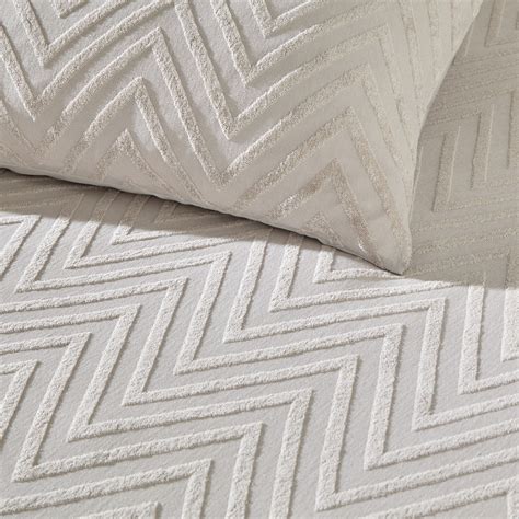 Yard Chevron Single Stone Duvet Set Wilko