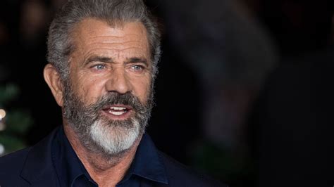 Mel Gibson's 'Wild Bunch' Remake Set at Warner Bros.