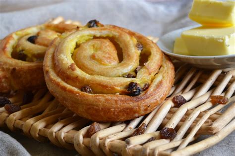 Pain Aux Raisins Au Beurre AOP 130 G La Reine De Coeur Locavor Fr