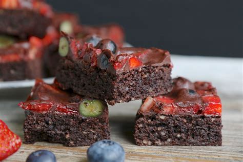 Schokoladen Beeren Brownies Ohne Mehl Mrs Flury Gesunde Rezepte