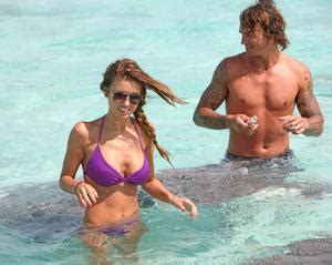 Audrina Patridge In Tiny Bikini Swimming With Sting Rays Bora Bora Butt Shots HQ 8 12 Phun Org
