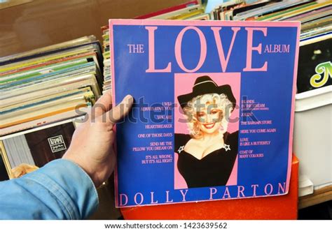 Dolly Parton Hands Royalty-Free Images, Stock Photos & Pictures ...