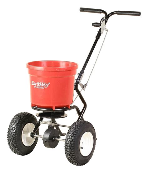 Best Lawn Fertilizer Spreader Reviews 2017 2018 Buyer S Guide