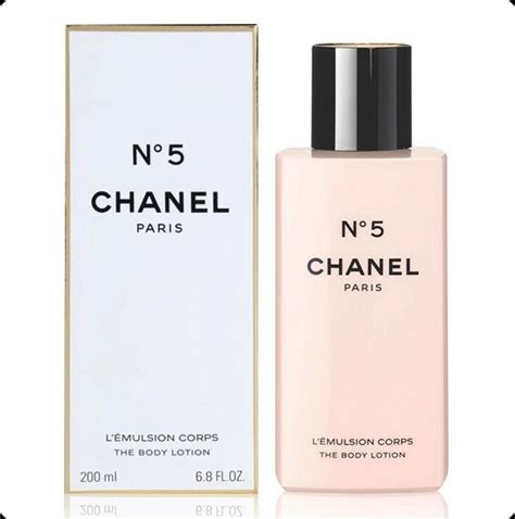Купить Шанель 5 духи — женская парфюмерная вода и парфюм Chanel 5 ...