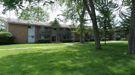 Waterfall Glen Apartments For Rent in Willowbrook, IL | ForRent.com