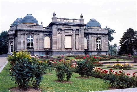 La Ville De Liege Et Ses Quartiers Le Parc De La Boverie Palais Des