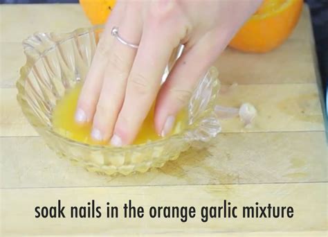 Diy Nail Soak For Stronger Nails The Everyday Blogger