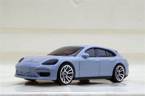 Mustang Fan Peru Porsche Panamera Turbo S E Hybrid Sport Turismo Hot Wheels