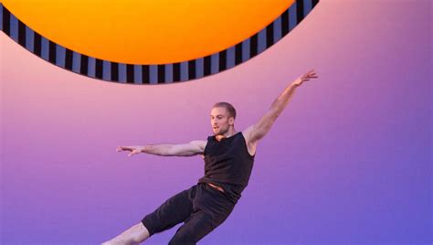 Le Danseur Toile Berrichon Fran Ois Alu Quitte L Op Ra De Paris