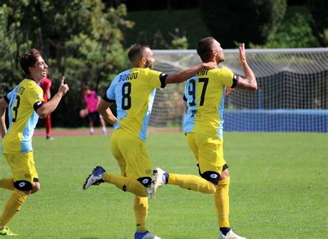 Calcio Serie C Il FC Arzignano Valchiampo Stende Il Piacenza Per 3 0