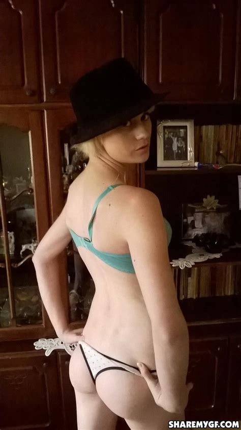Skinny Blonde GF Strips Down To Just Her Hat Porn Pictures XXX Photos