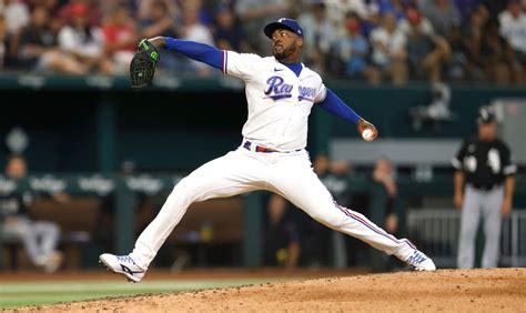 Aroldis Chapman Acuerda Contrato Millonario Con Los Pittsburgh Pirates