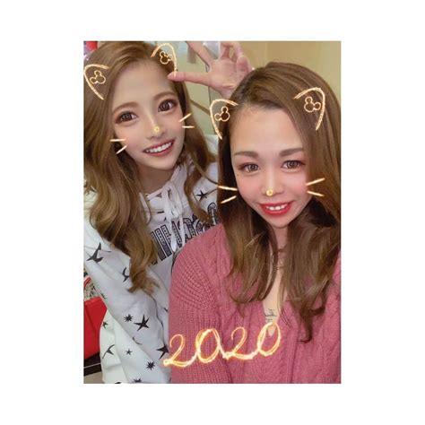 Renaさんのインスタグラム写真 Renainstagram「・ ・ ・ 今年は去年よりも はっぴーになる予感しかない🐭💭💕