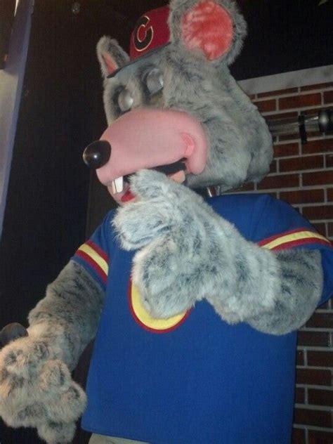 Chuck E Cheese Chuck E Cheese Chucks Showbiz Pizza