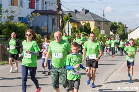 Biegnij Z Ojcem Do Ojcowa Doroczna Akcja I Sportowa Rywalizacja Dzieci