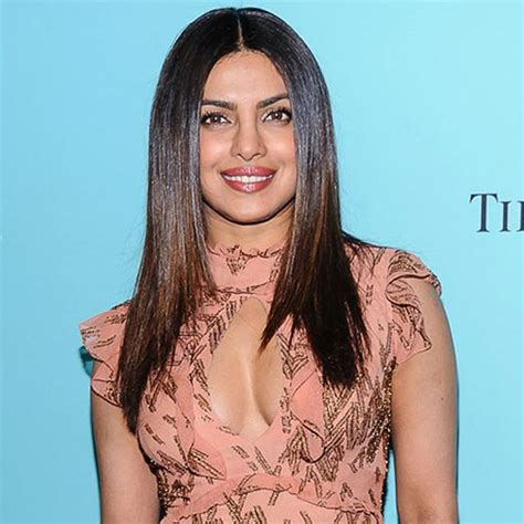 Priyanka Chopra Hairstyle In Fashion Movie