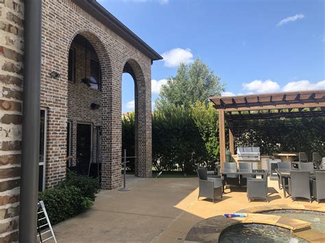 A second location might follow the little katana las colinas 35