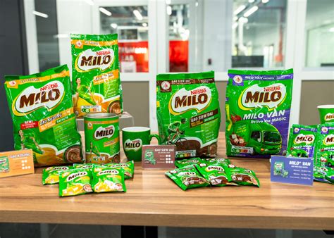 milo  singapore   chocolatey drink   national icon