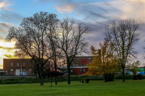 Snapshots: Dusk Settling on Thief River Falls — Miles 2 Go