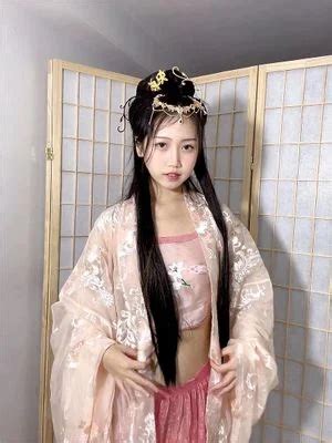 Watch 宫廷仕女 Asian Fansly 素人 Porn SpankBang