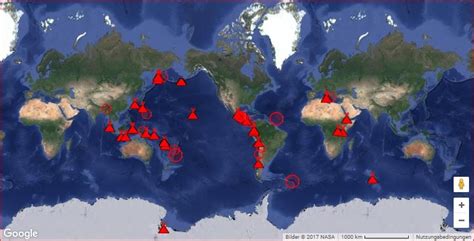 The Ring of Fire is exploding right now: 32 volcanoes erupting, 33 ...