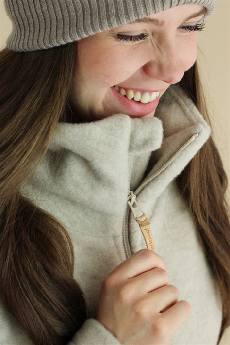 Damenmantel Aus Bio Merino Schurwolle In Nude