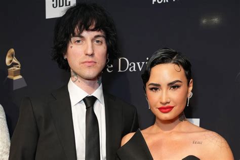 Demi Lovato And Boyfriend Jutes Make Red Carpet Debut At Clive Davis