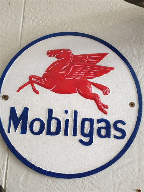 Mobilgas Pegasus Cast Iron Sign Store The Funky Pickers Shed Vinyl