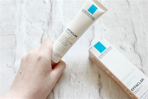 La Roche-Posay Effaclar Duo (+) Unifiant - Ellis Tuesday