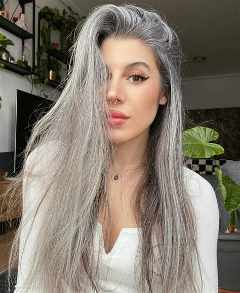 Silver Hair Color Is Blowing Up Again And Here's How To Wear It