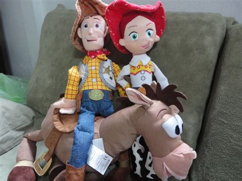 Bala No Alvo Cavalo Do Woody E Jessie Toy Story Disney R Em