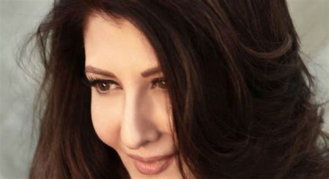 ‘Tridev’ actress Sangeeta Bijlani launches her YouTube channel