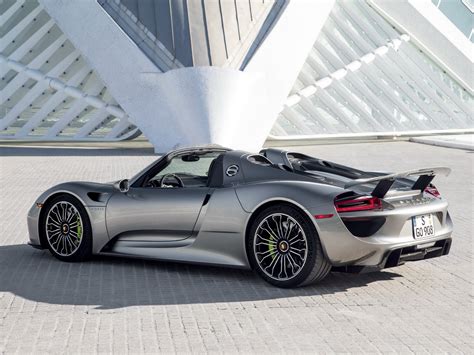 Porsche 918 Spyder Almost Sold Out – InspirationSeek.com