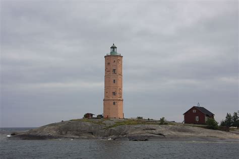 Pin by Mikko Ikonen on Gulf of Finland | Lighthouse, Finland, Building