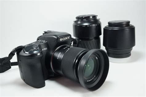 Sony A300 with 3 lenses - Catawiki