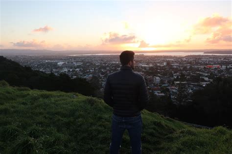 AMAZING SUNSET ON MOUNT EDEN VOLCANO, AUCKLAND