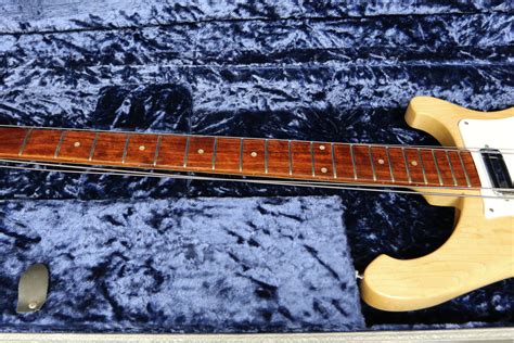 Rickenbacker 4001 V63 2000 Mapleglo Bass For Sale Andy Baxter Bass And Guitars Ltd