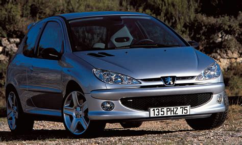 Как делается замена ремня и генератора Peugeot 206