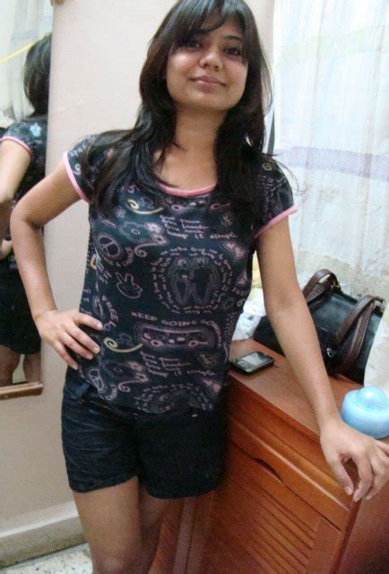 INDIAN BANGLADESHI PAKISTANI HOT CUTE BEAUTIFUL DESI GIRLS PICTURE AND VIDEOS DESI INNOCENT GIRLS